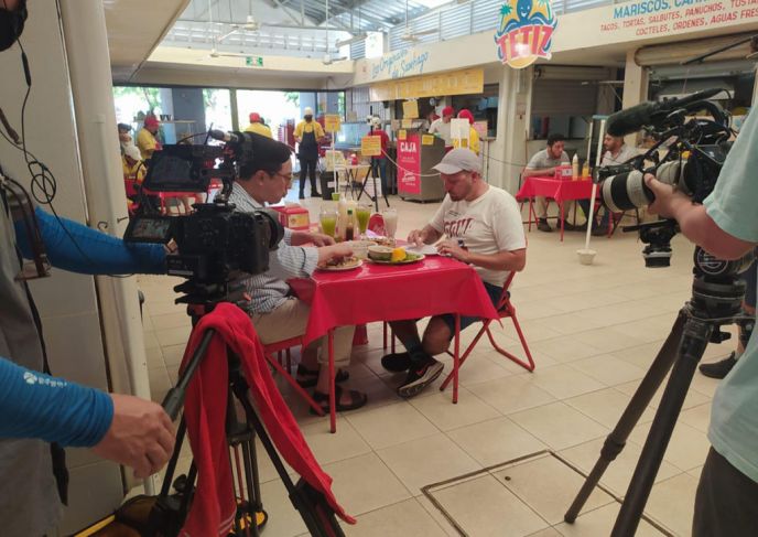 'Streamer' surcoreano viaja a Yucatán para grabar programa sobre el maíz